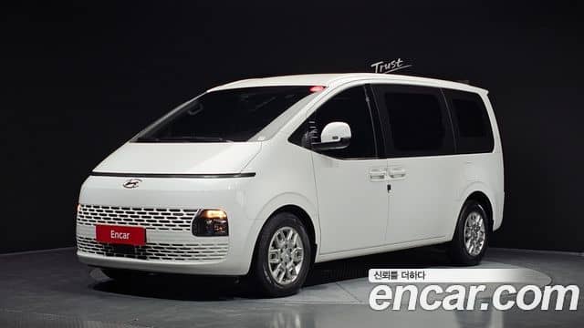 Hyundai Staria, 2023