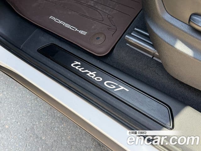 Porsche Cayenne 2022 — Фото 12/20