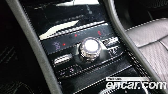 Jeep Grand Cherokee 2021 — Şəkil 9/20