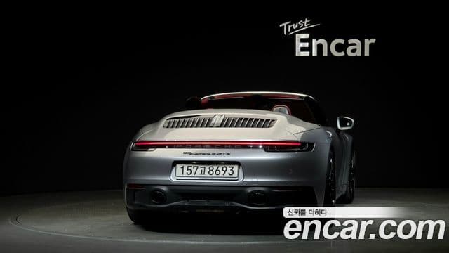 Porsche 911 2023 — ფოტო 4/20