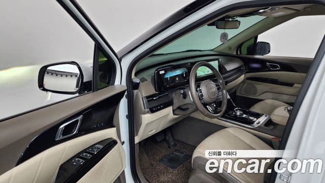 Kia Carnival 2021 — ფოტო 10/20