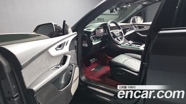Audi Q7 2023 — ფოტო 10/20