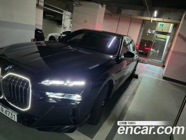 BMW 7 Series 2025 — ფოტო 2/20