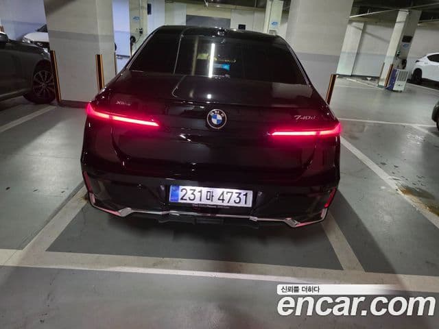 BMW 7 Series 2025 — ფოტო 4/20