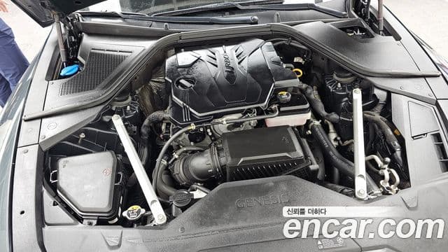 Genesis Electrified G80 2023 — ფოტო 6/20