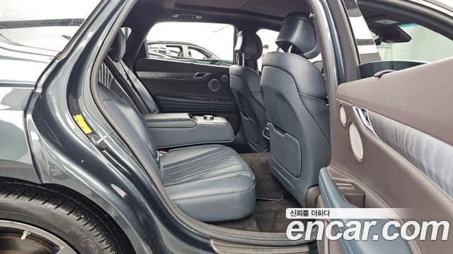 Genesis Electrified G80 2023 — ფოტო 12/20