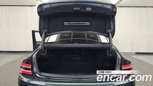 Genesis Electrified G80 2023 — ფოტო 20/20