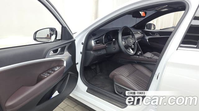 Genesis G70 2023 — Şəkil 10/20