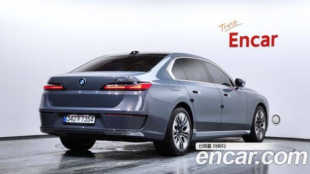 BMW 7 Series, 2023