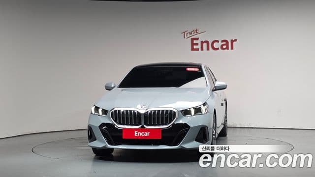 BMW i5 2025 — ფოტო 16/34