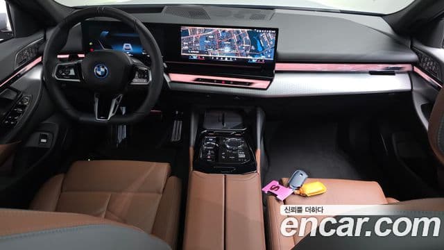 BMW i5 2025 — ფოტო 26/34