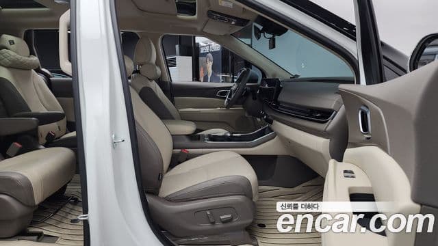 Kia Carnival 2025 — Фото 11/20