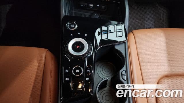 Kia Sportage 2023 — Фото 9/20