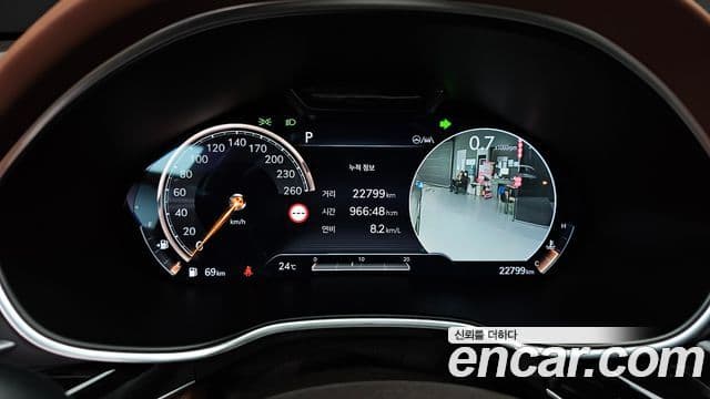 Genesis Electrified G80 2022 — фото 7 из 20