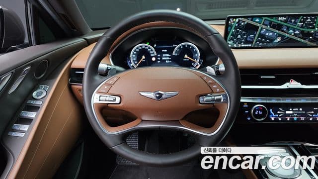 Genesis Electrified G80 2022 — фото 13 из 20