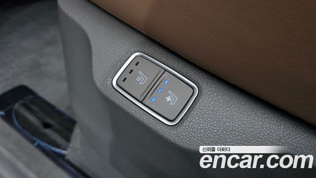 Hyundai Staria 2025 — ფოტო 17/20