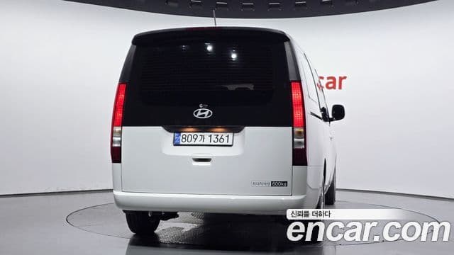 Hyundai Staria 2025 — Şəkil 4/20