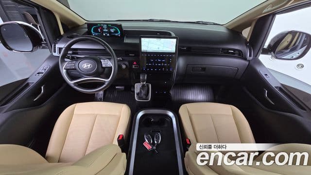 Hyundai Staria 2025 — Şəkil 7/20