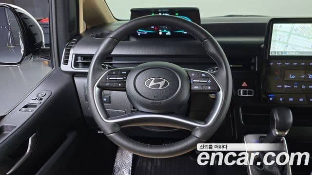 Hyundai Staria 2025 — Şəkil 12/20