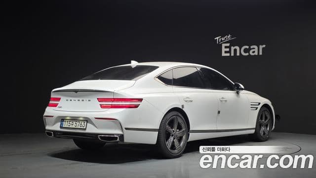 Genesis Electrified G80 2022 — Şəkil 2/20