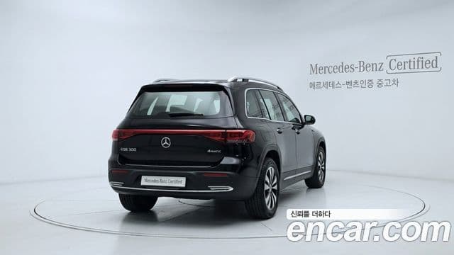 Mercedes-Benz EQB 2025 — ფოტო 3/12
