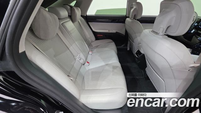 Hyundai Grandeur 2023 — Şəkil 19/20