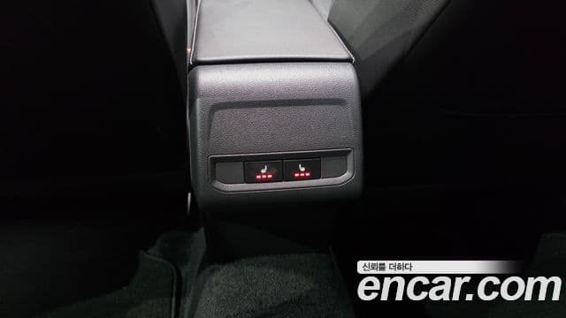 Volkswagen Jetta 2021 — Şəkil 18/20
