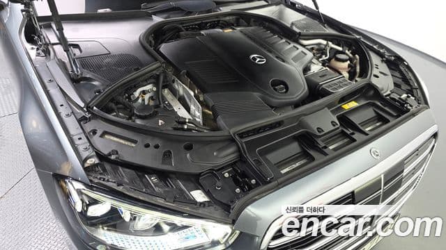 Mercedes-Benz S-Class 2022 — ფოტო 6/20