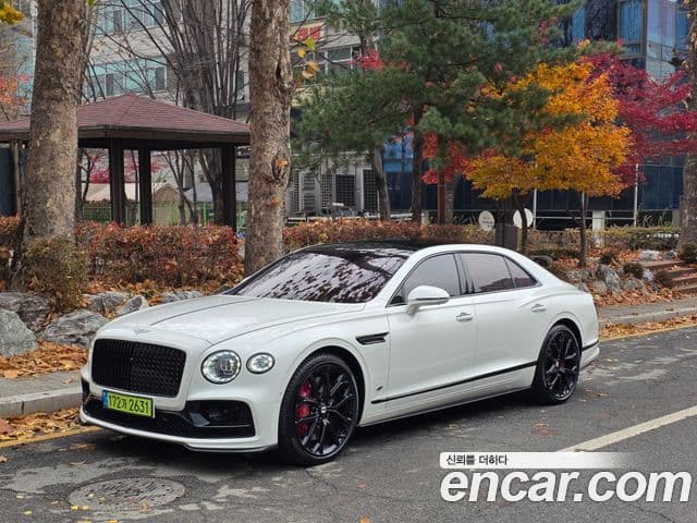 Bentley Flying Spur 2023 — Şəkil 20/20