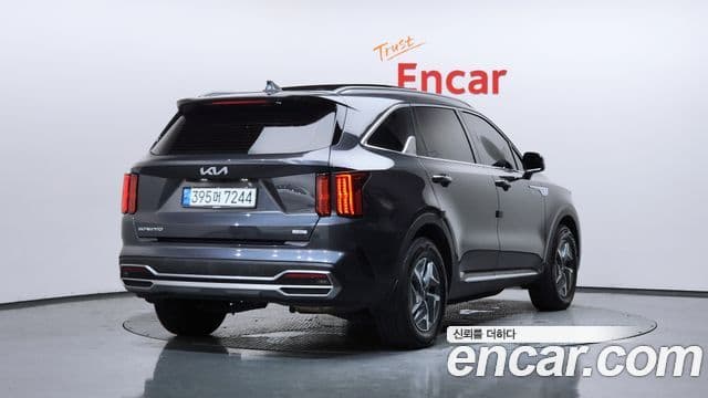 Kia Sorento 2022 — Şəkil 2/20