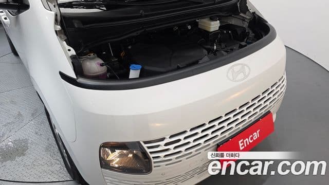 Hyundai Staria 2024 — ფოტო 6/20