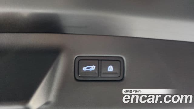 Hyundai Santa Fe 2023 — Şəkil 19/20