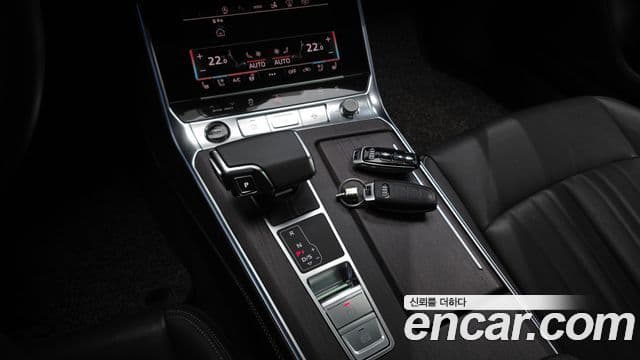 Audi A7 2022 — Şəkil 9/20