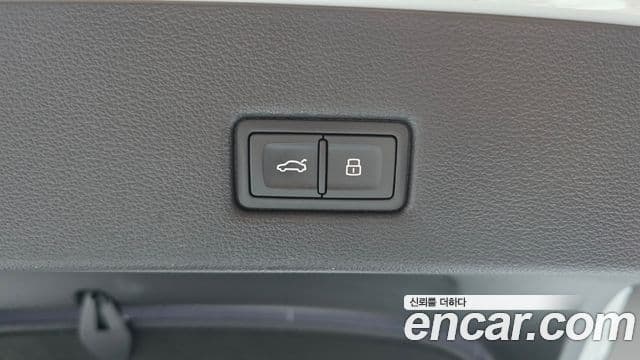 Audi A7 2022 — Şəkil 16/20