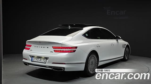 Genesis Electrified G80 2022 — ფოტო 2/20