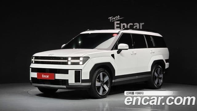 Hyundai Santa Fe 2023 — Фото 1/20