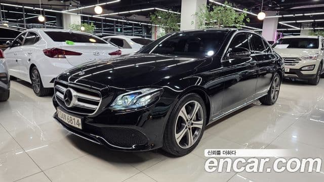 Mercedes-Benz E-Class 2020 — ფოტო 1/20