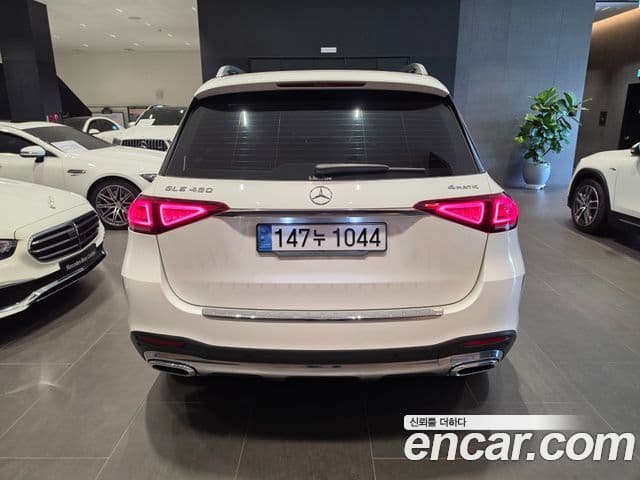 Mercedes-Benz GLE-Class 2021 — Фото 3/20