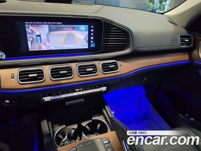 Mercedes-Benz GLE-Class 2021 — Фото 15/20