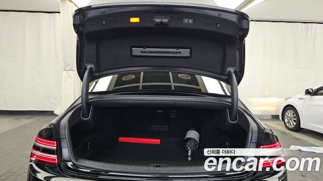Genesis Electrified G80 2025 — Şəkil 20/20