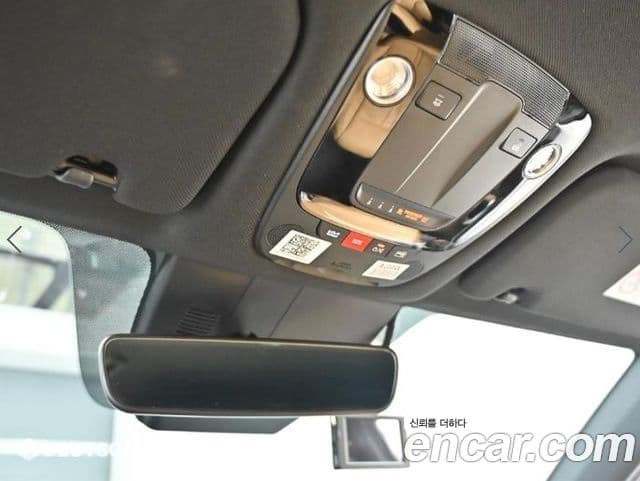 Kia Sorento 2023 — Şəkil 18/20