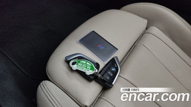 BMW Z4 2021 — фото 15 из 20
