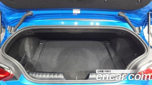 BMW Z4 2021 — фото 18 из 20