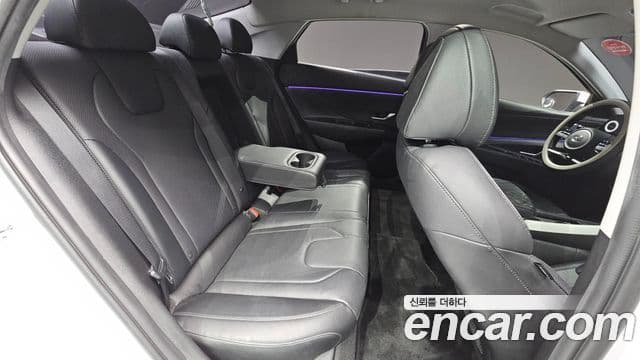 Hyundai Avante 2020 — Фото 19/20