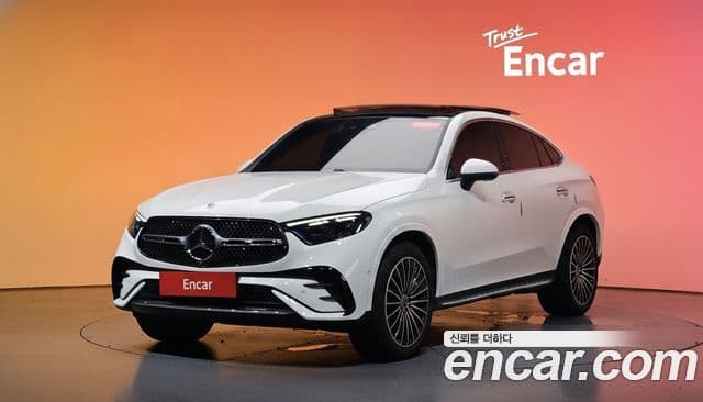 Mercedes-Benz GLC-Class 2025 — Photo 12/37