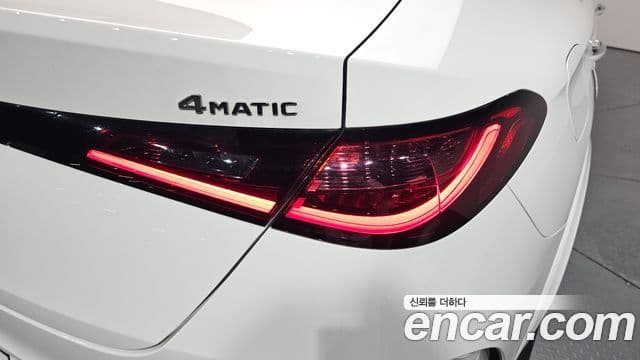 Mercedes-Benz GLC-Class 2025 — Photo 17/37