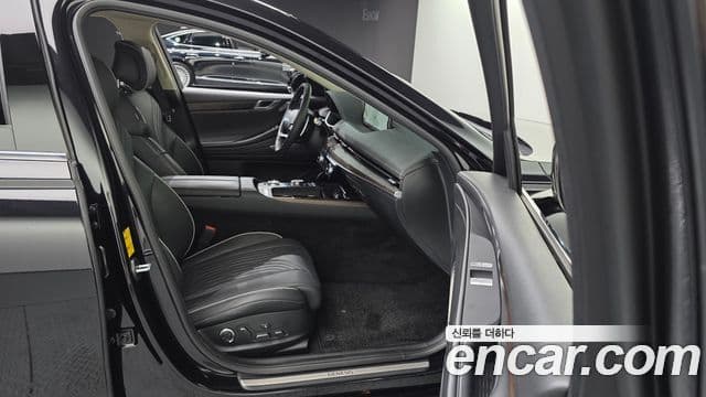 Genesis G80 2023 — Photo 15/30