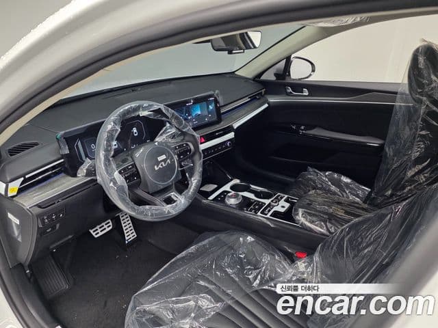 Kia K5 2026 — ფოტო 7/20