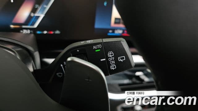 BMW X5 2025 — ფოტო 16/20