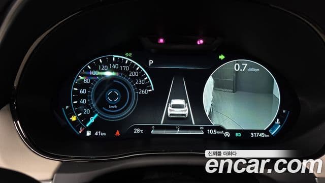 Genesis GV70 2023 — ფოტო 8/20